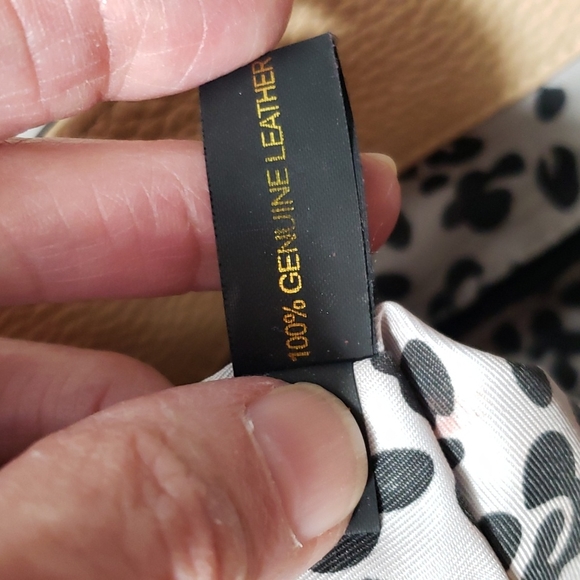 Rebecca Minkoff Authentic Leather Bag - Picture 8 of 16